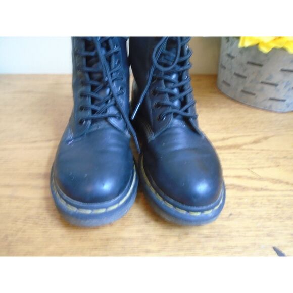Dr. Martens 1460 Pascal soft Leather Black boots size US 6 - Picture 6 of 8